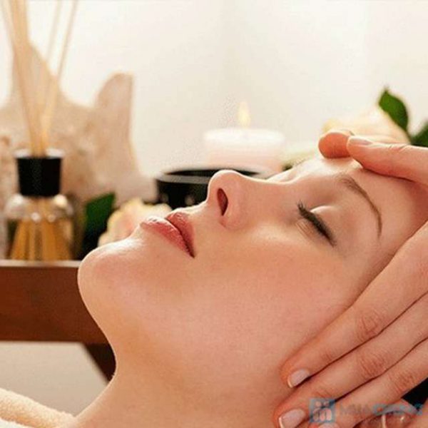 Quy-trinh-cham-soc-da-mat-Tro-ve-tuoi-20-tai-Amor-Spa-Chi-voi-99000d_1