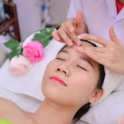 voucher-tron-goi-cham-soc-da-mat-massage-body-chi-300k-tai-ag-spa-7_1